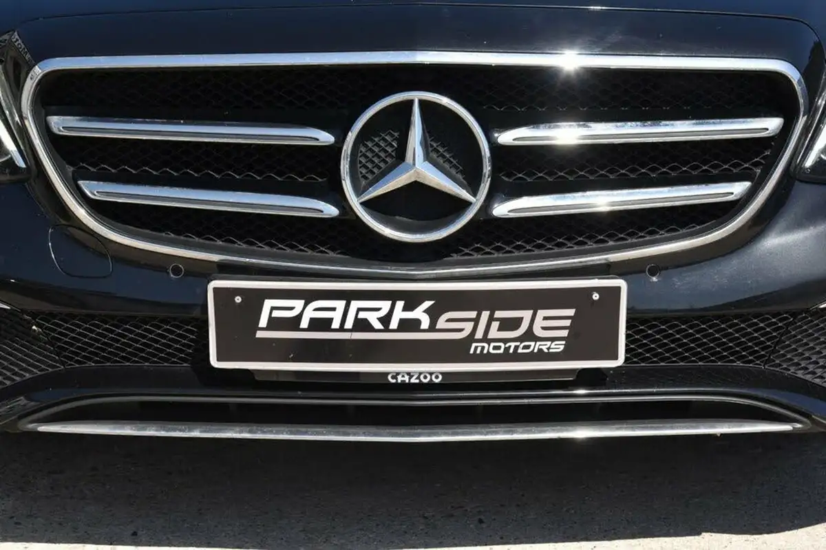 2019-mercedes-benz-e-class-20d-e220d-se-ss-estate-5d-big-11