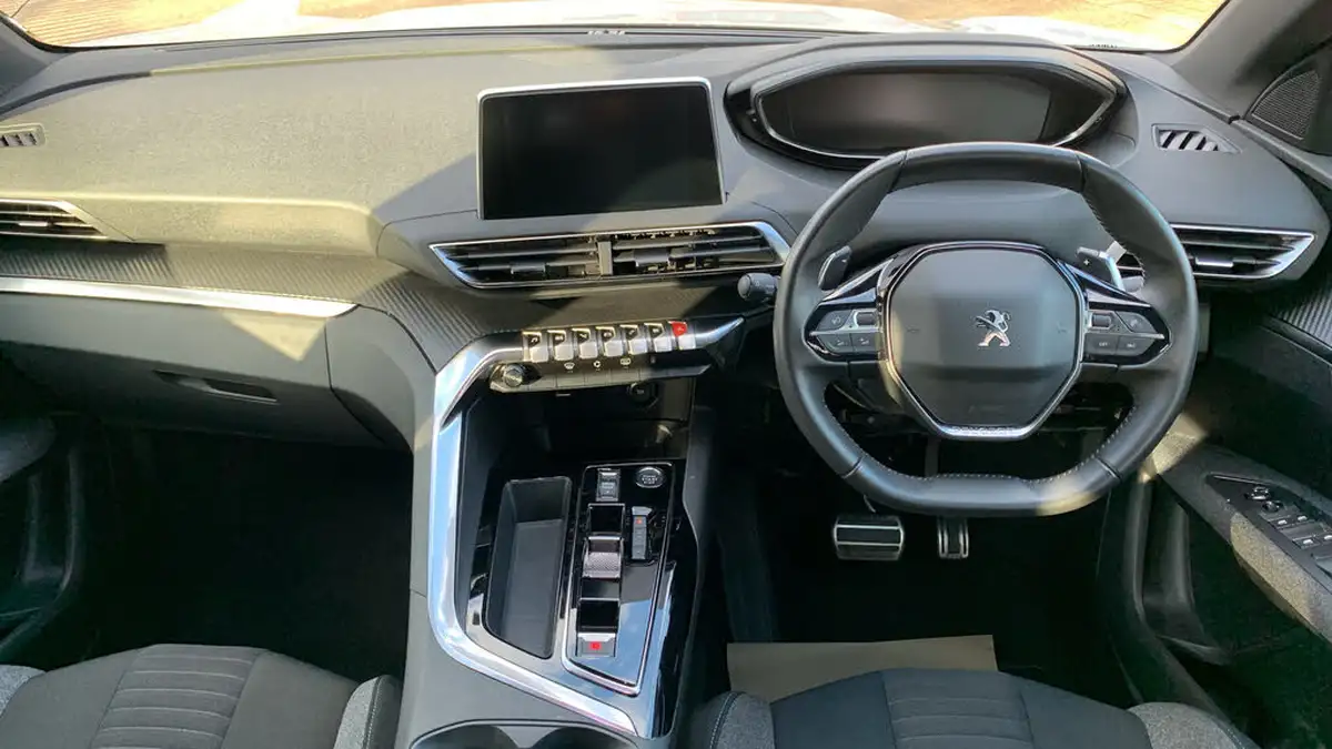 2023-peugeot-3008-suv-15-bluehdi-active-premium-eat8-big-3