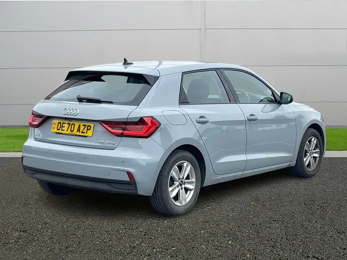 2020-audi-a1-10-25-tfsi-technik-big-6