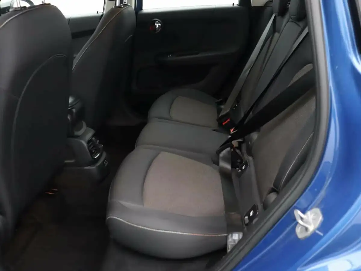 2020-mini-countryman-15-cooper-classic-comfort-big-12