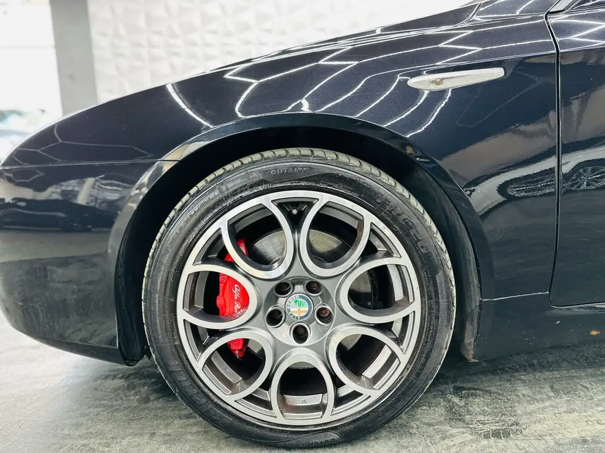 2007-alfa-romeo-spider-32-q4-big-35