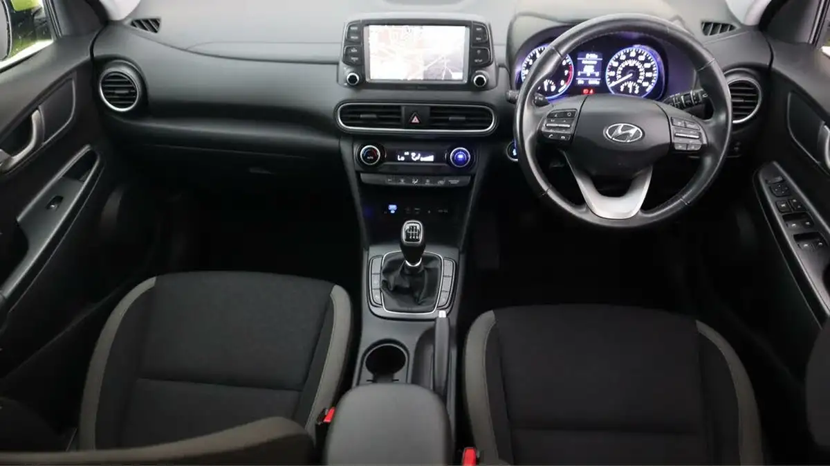 2019-hyundai-kona-10-t-gdi-premium-big-13