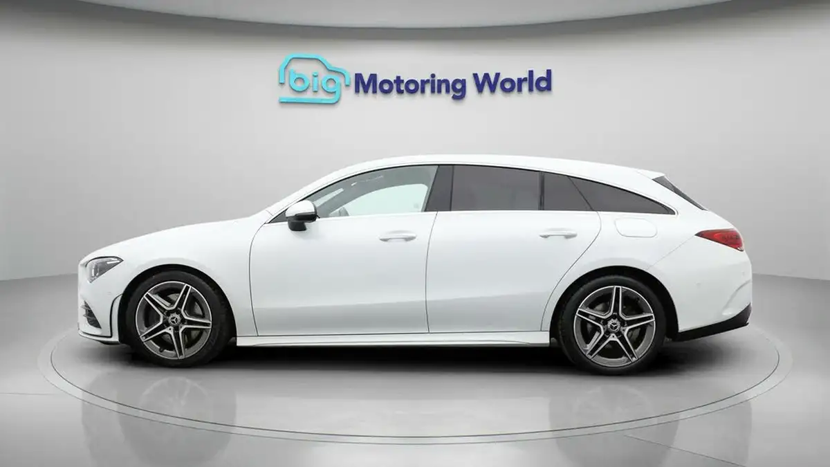 2020-mercedes-benz-cla-13-cla-200-amg-line-premium-shooting-brake-5d-7g-tronic-big-3