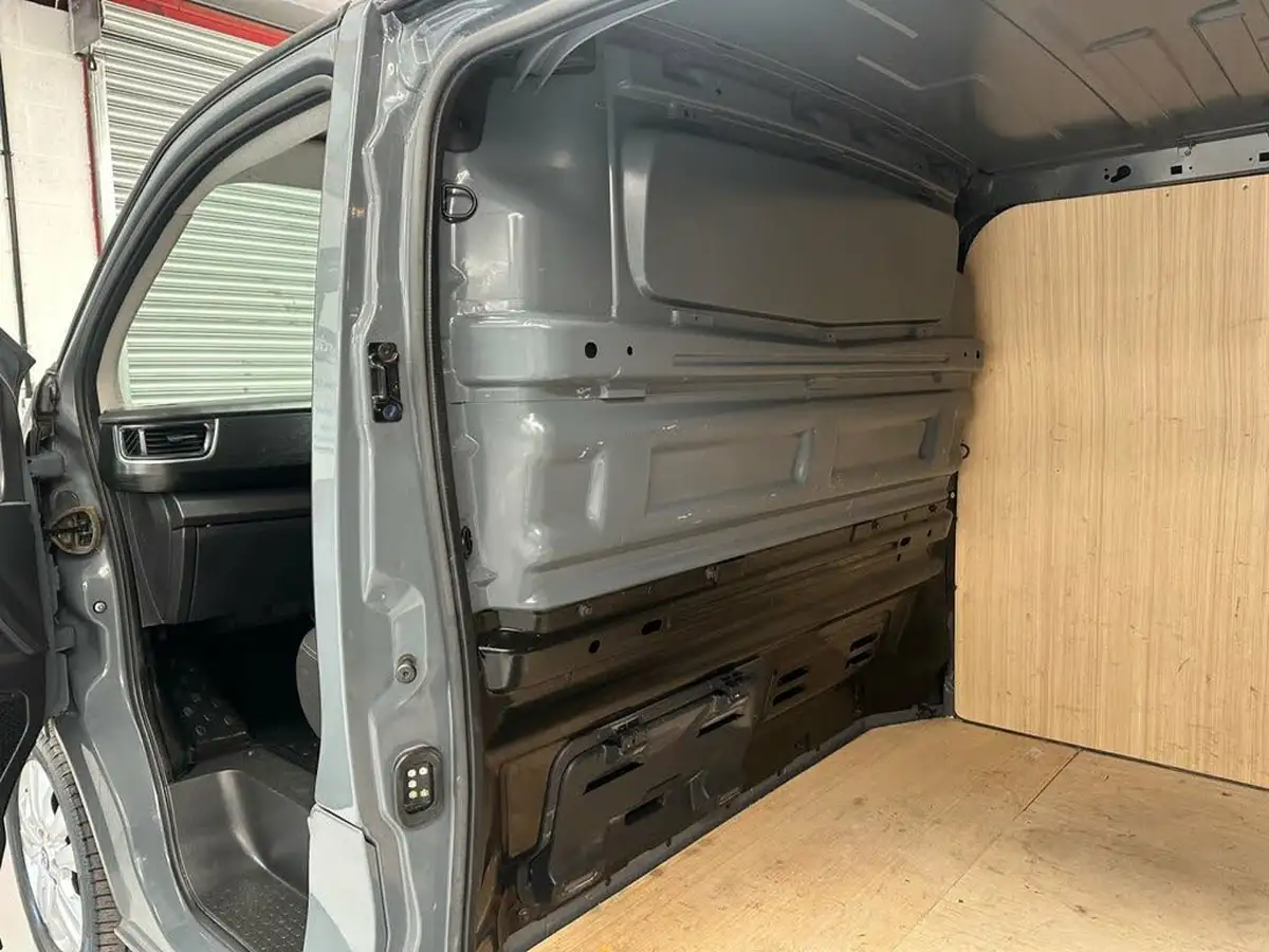 2023-nissan-primastar-20dci-tekna-30-l2h1-110pseu6d-panel-big-24