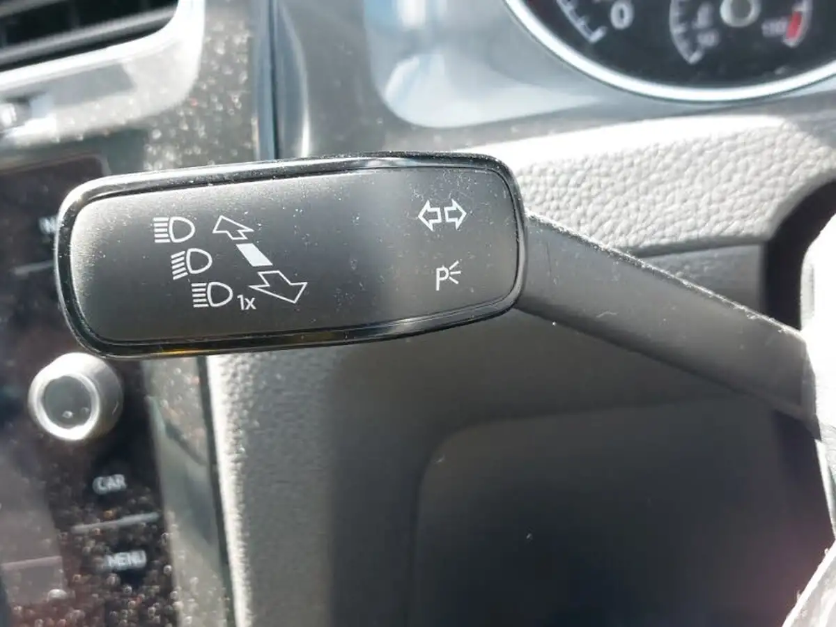 2019-volkswagen-golf-10-tsi-match-edition-hatchback-big-15