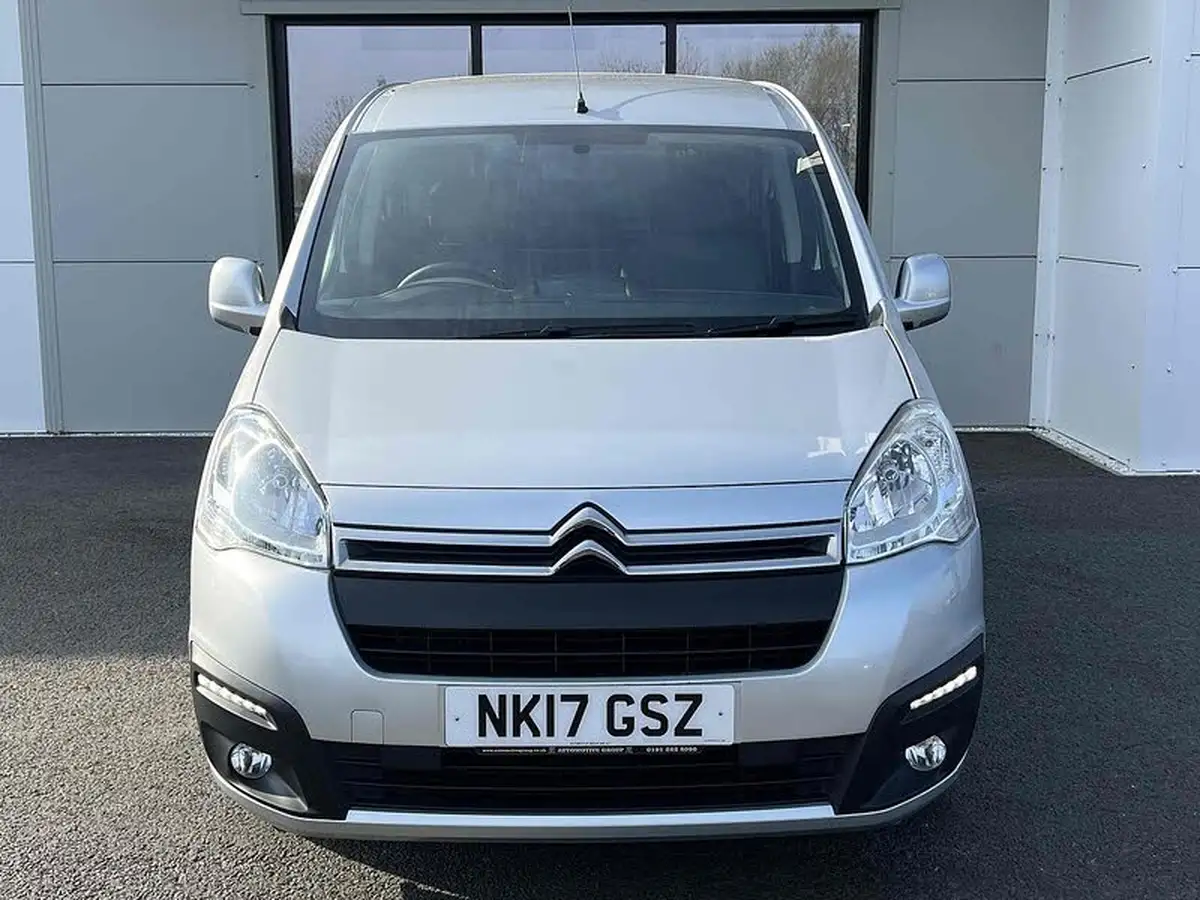 2017-citroen-berlingo-16bluehdi-multispace-feel-102ps-ss-etg6-big-2