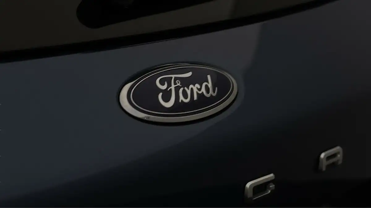 2022-ford-kuga-big-19