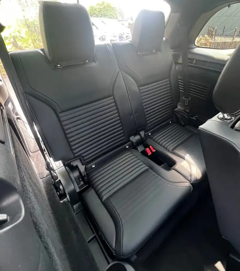 2021-land-rover-discovery-30-d300-r-dynamic-se-big-22
