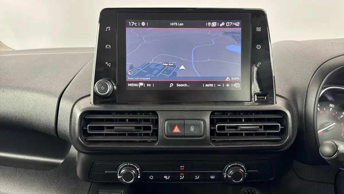 2019-citroen-berlingo-15bluehdi-flair-xl-size-100ps-big-11