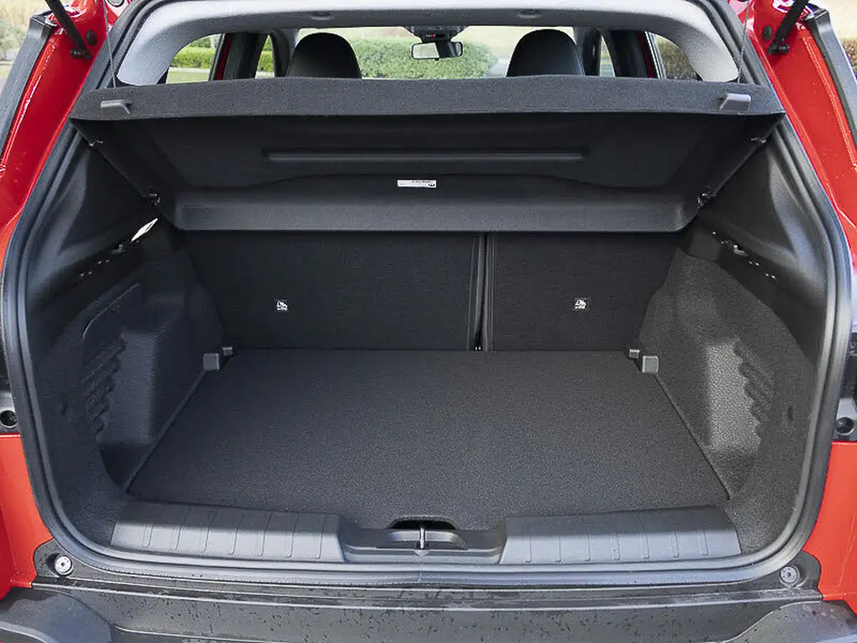 2025-jeep-avenger-12-gse-altitude-e-hybrid-48v-auto-big-18