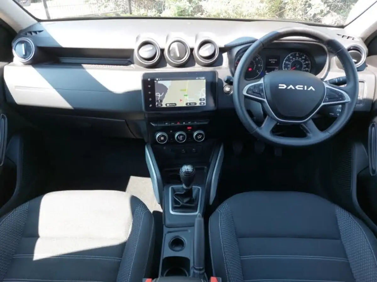 2024-dacia-duster-09-tce-journey-big-2