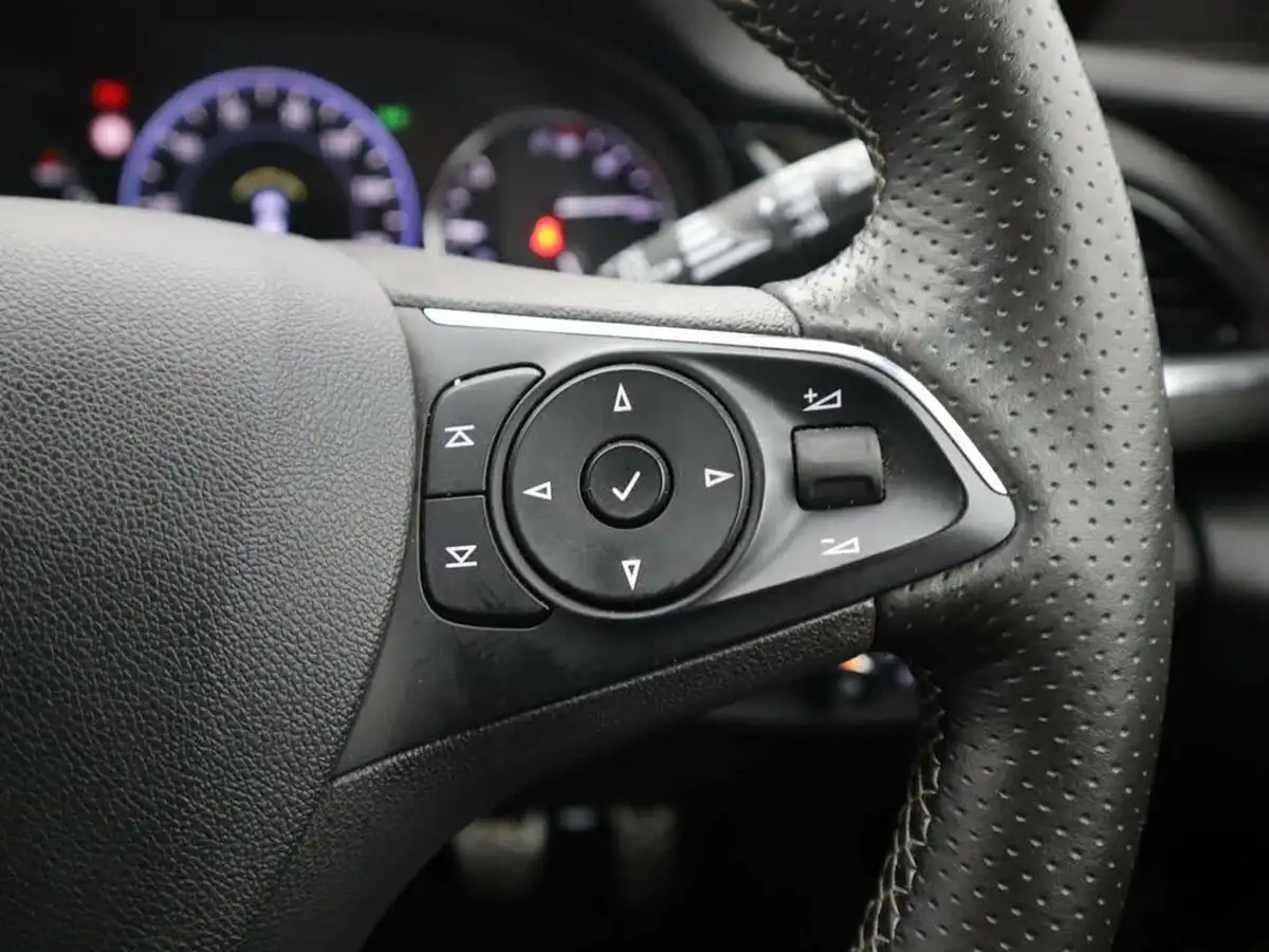 2021-vauxhall-insignia-grand-sport-15-turbo-d-ultimate-nav-big-22