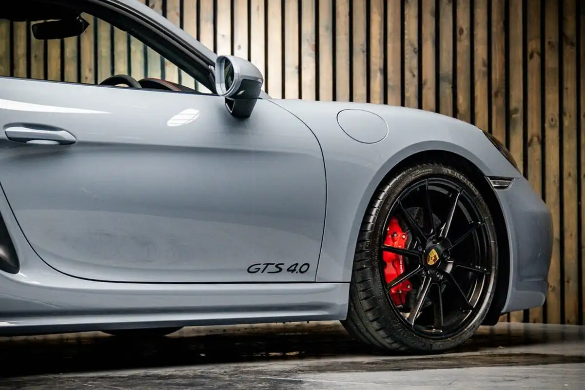 2024-porsche-cayman-718-40-cayman-gts-40-pdk-big-13