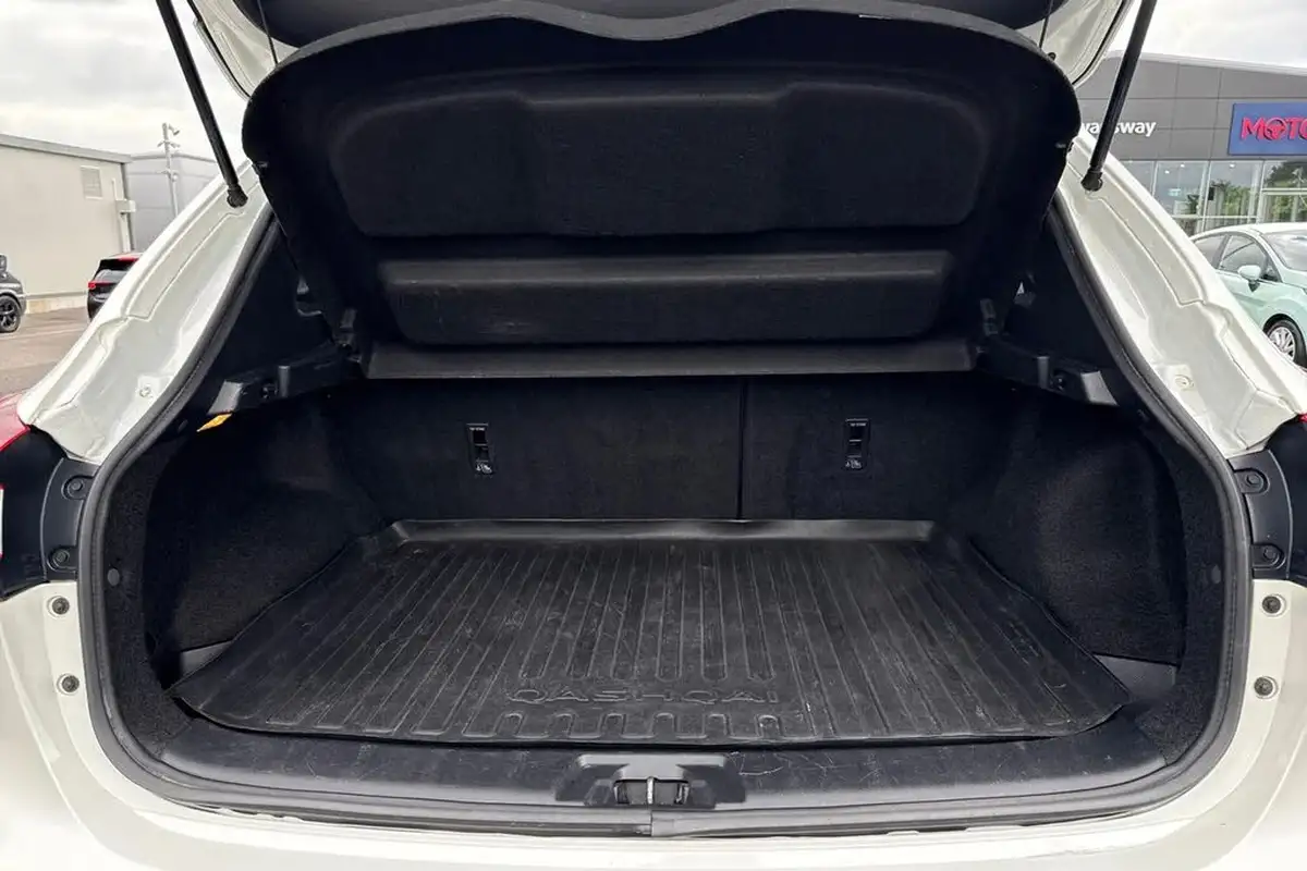 2018-nissan-qashqai-16dci-pilot-one-edition-big-9