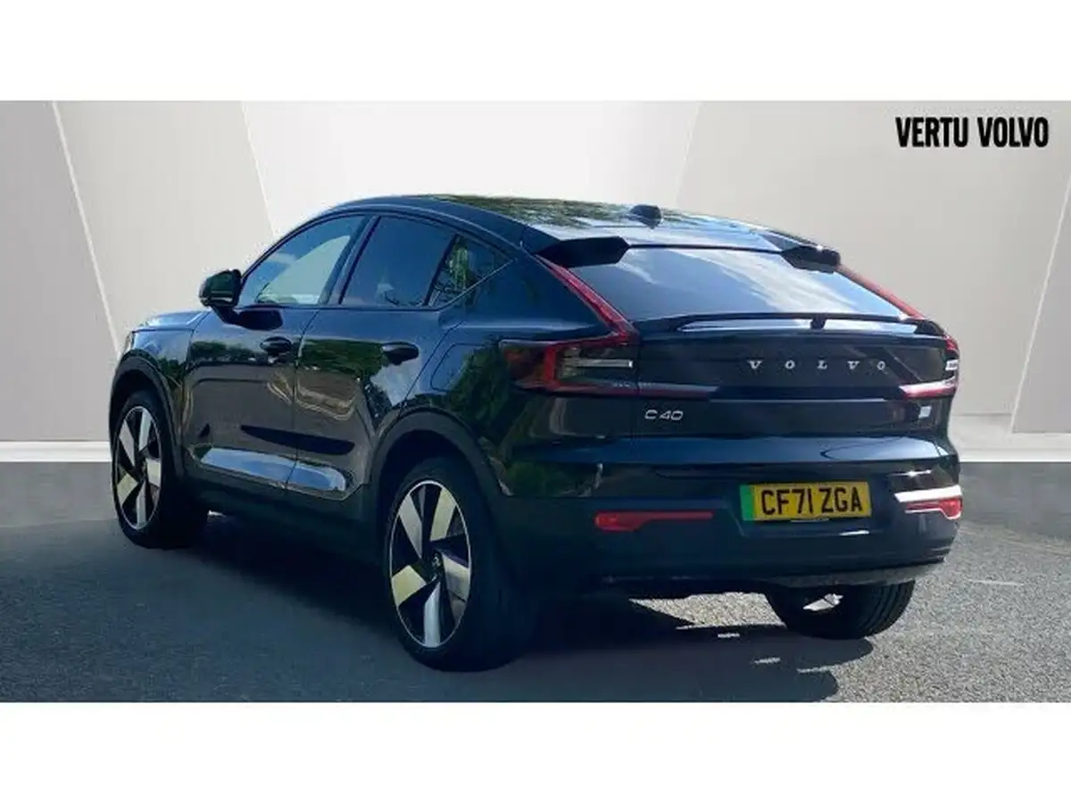 2022-volvo-c40-e-twin-recharge-pro-big-1