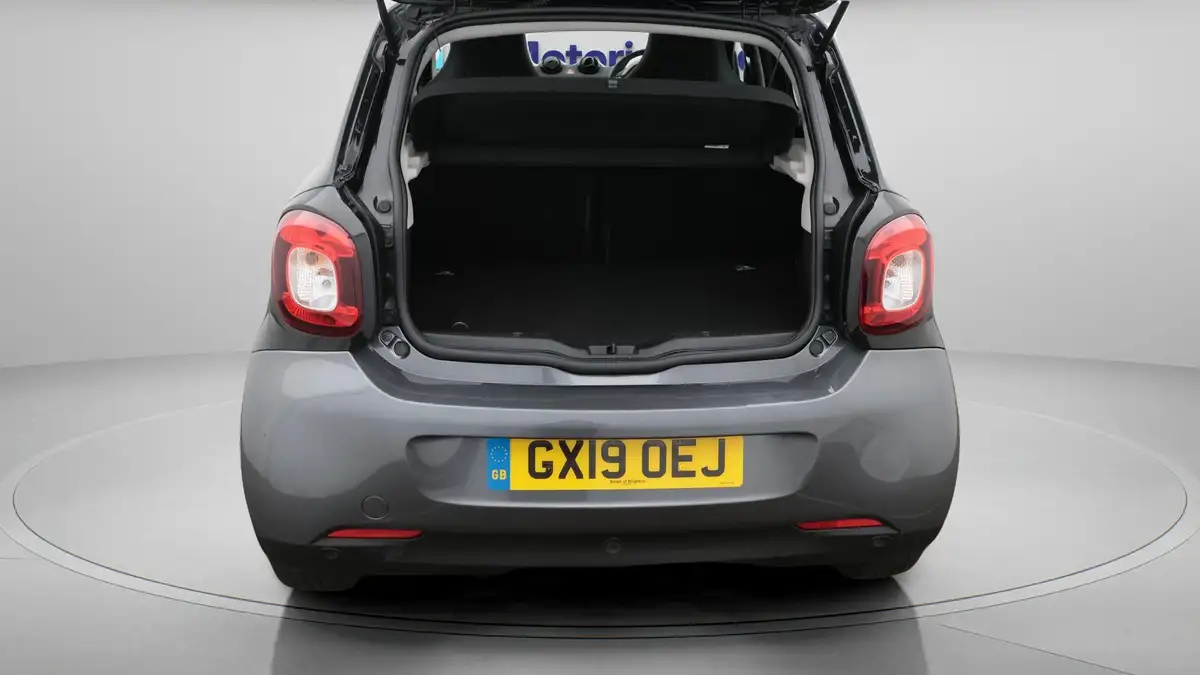 2019-smart-forfour-10-prime-premium-twinamic-big-17