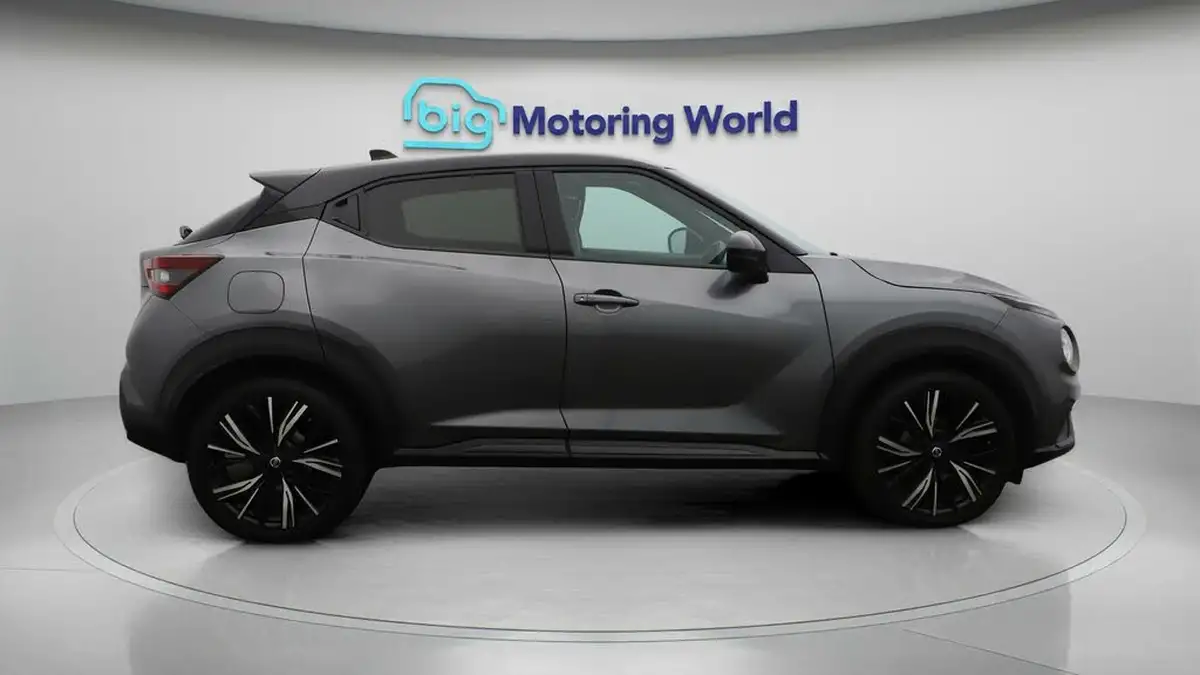 2021-nissan-juke-10-dig-t-tekna-dct-big-8