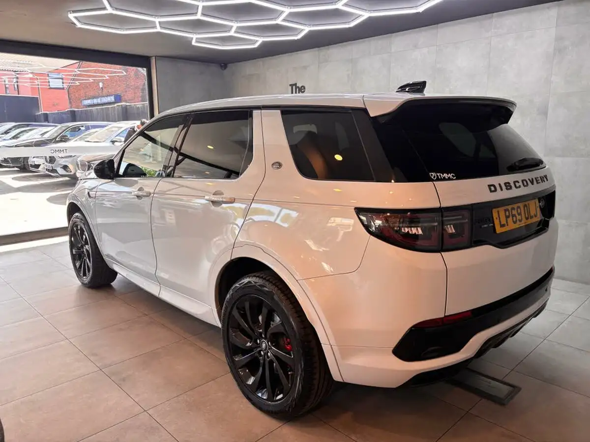 2019-land-rover-discovery-sport-20-d180-r-dynamic-hse-big-12
