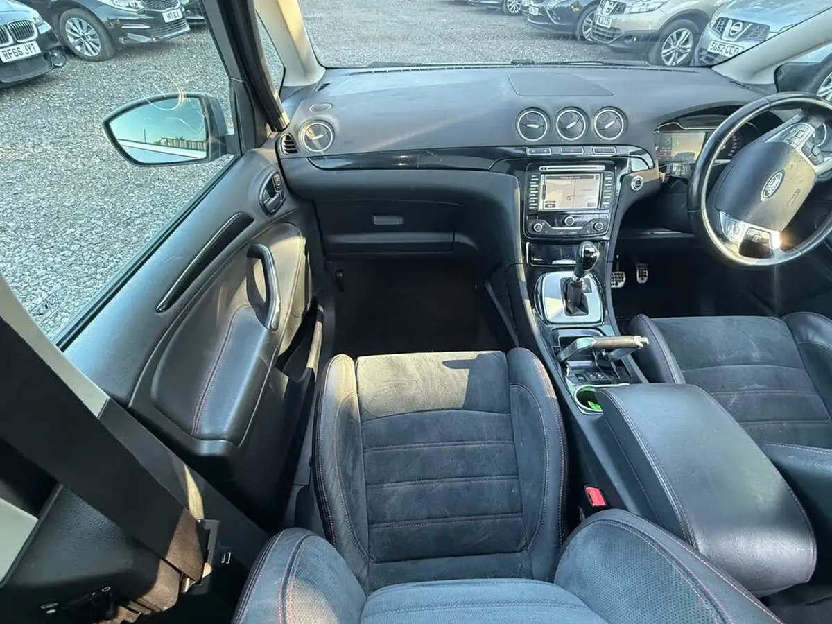 2011-ford-s-max-20-titanium-x-sport-239ps-1993cc-big-30