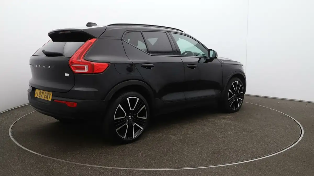 2021-volvo-xc40-15-t5-r-design-pro-262bhp-big-51