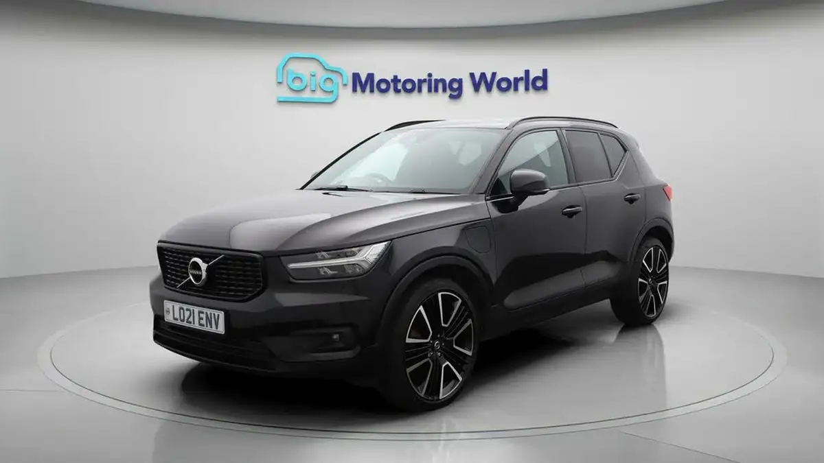 2021-volvo-xc40-15-t5-r-design-pro-262bhp-big-3