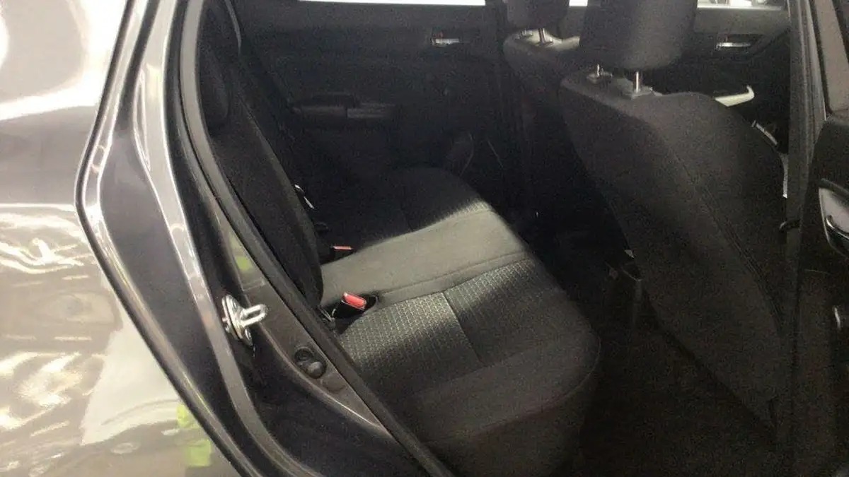 2021-suzuki-swift-12-dualjet-sz-l-big-9