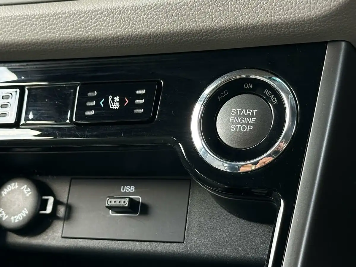 2020-kgm-ssangyong-korando-15-ultimate-big-44