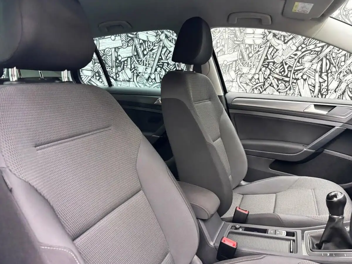 2019-volkswagen-golf-15-tsi-match-130ps-hatchback-5d-big-24