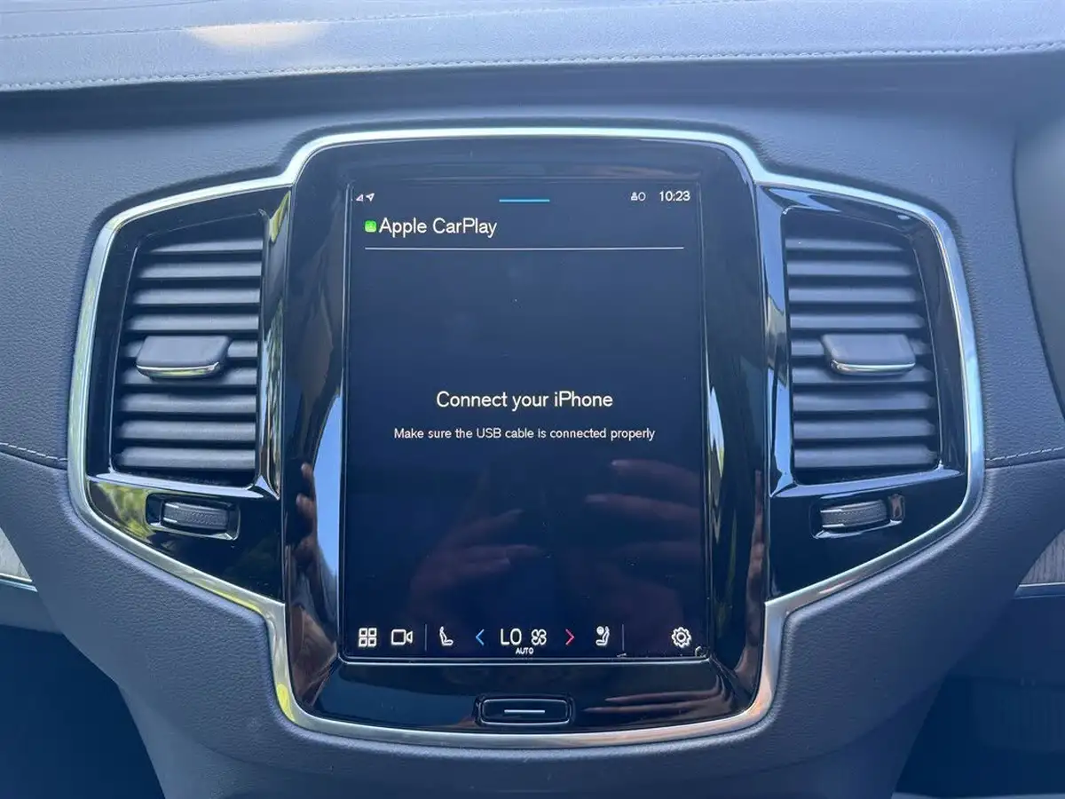 2022-volvo-xc90-20-b5-ultimate-big-36