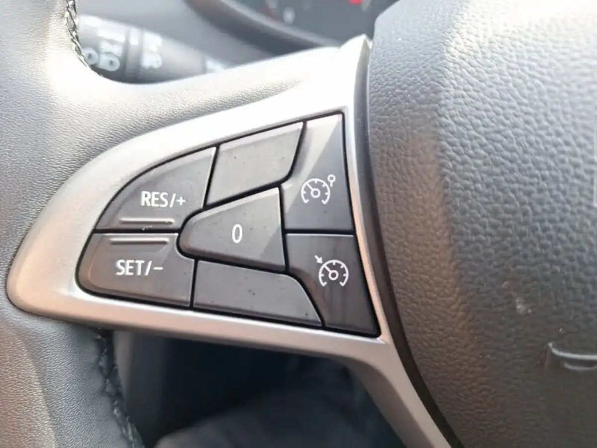 2024-dacia-sandero-stepway-10-tce-extreme-110bhp-big-12