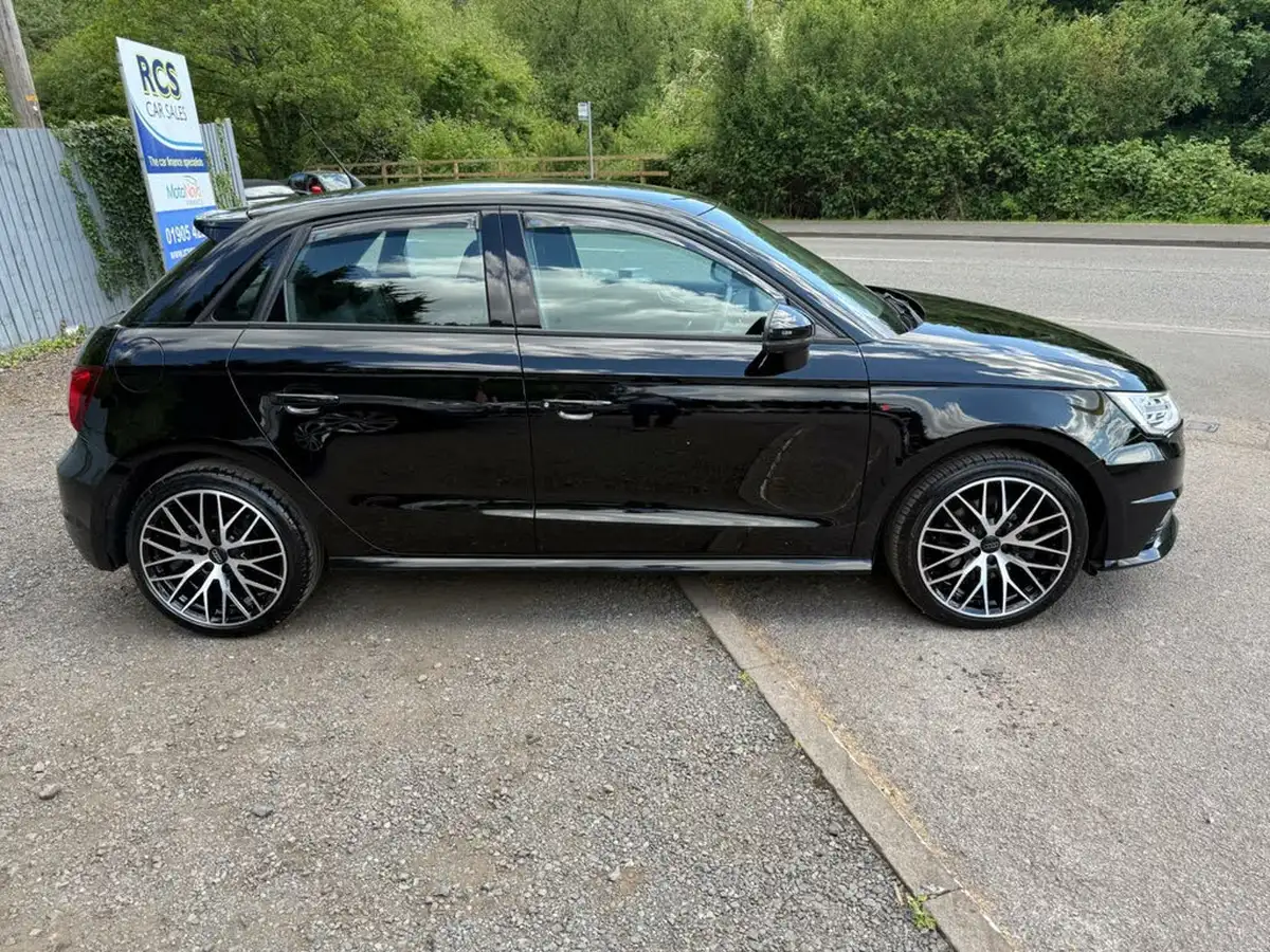 2018-audi-a1-16tdi-s-line-nav-sportback-5d-tronic-big-2