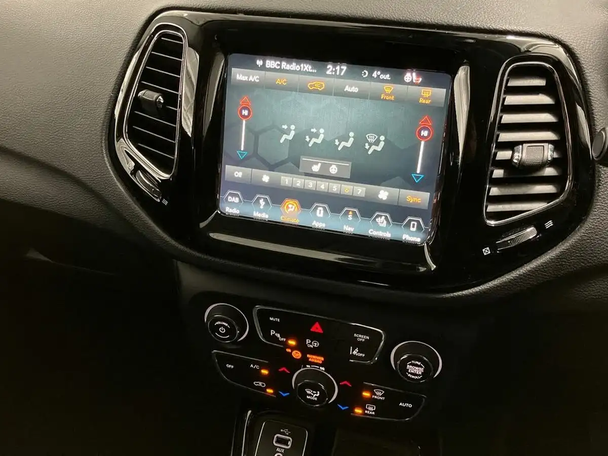 2020-jeep-compass-14-multiair-ii-limited-168bhp-4x4-auto-big-13
