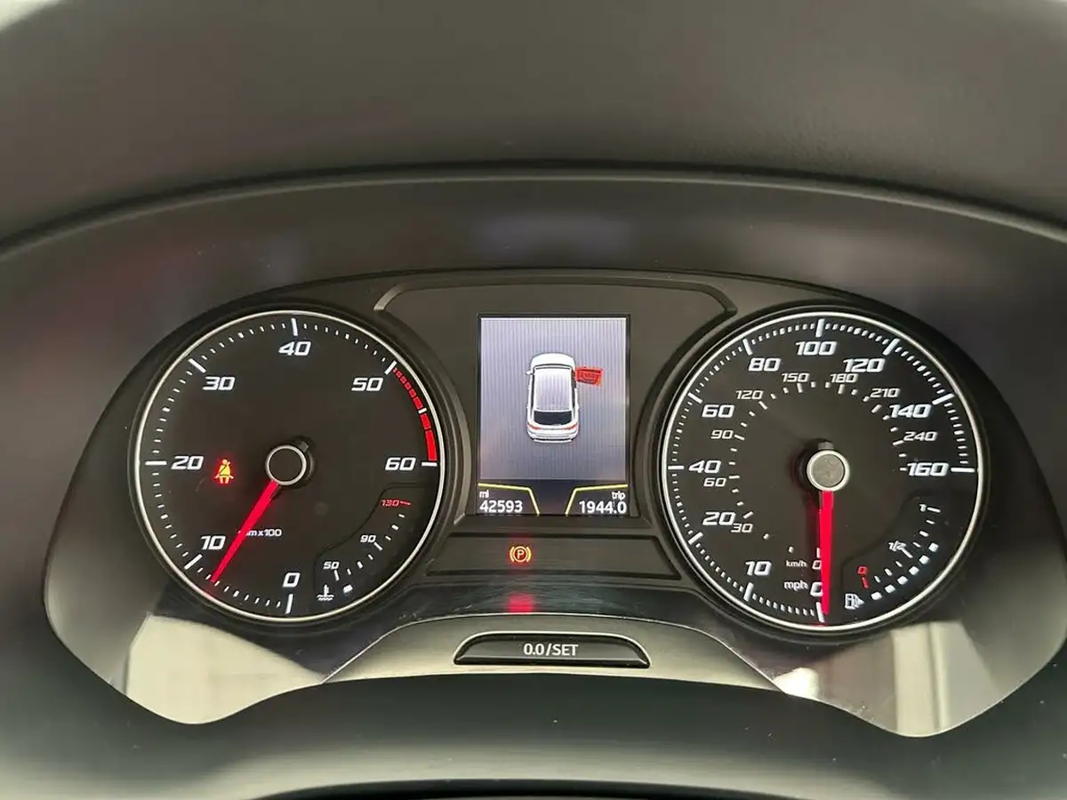 2017-seat-ateca-16tdi-se-technology-big-7