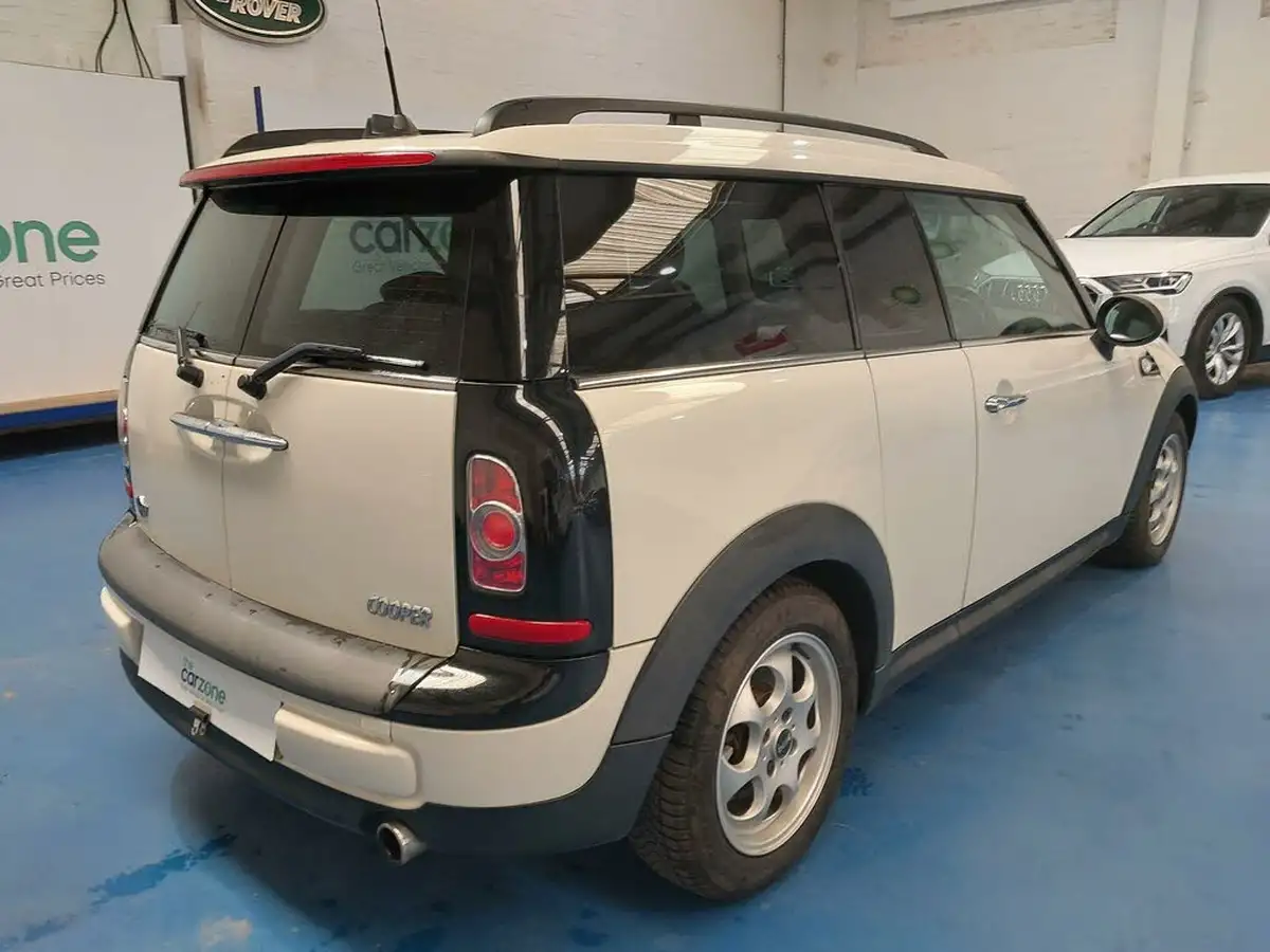 2014-mini-clubman-16-cooper-big-3