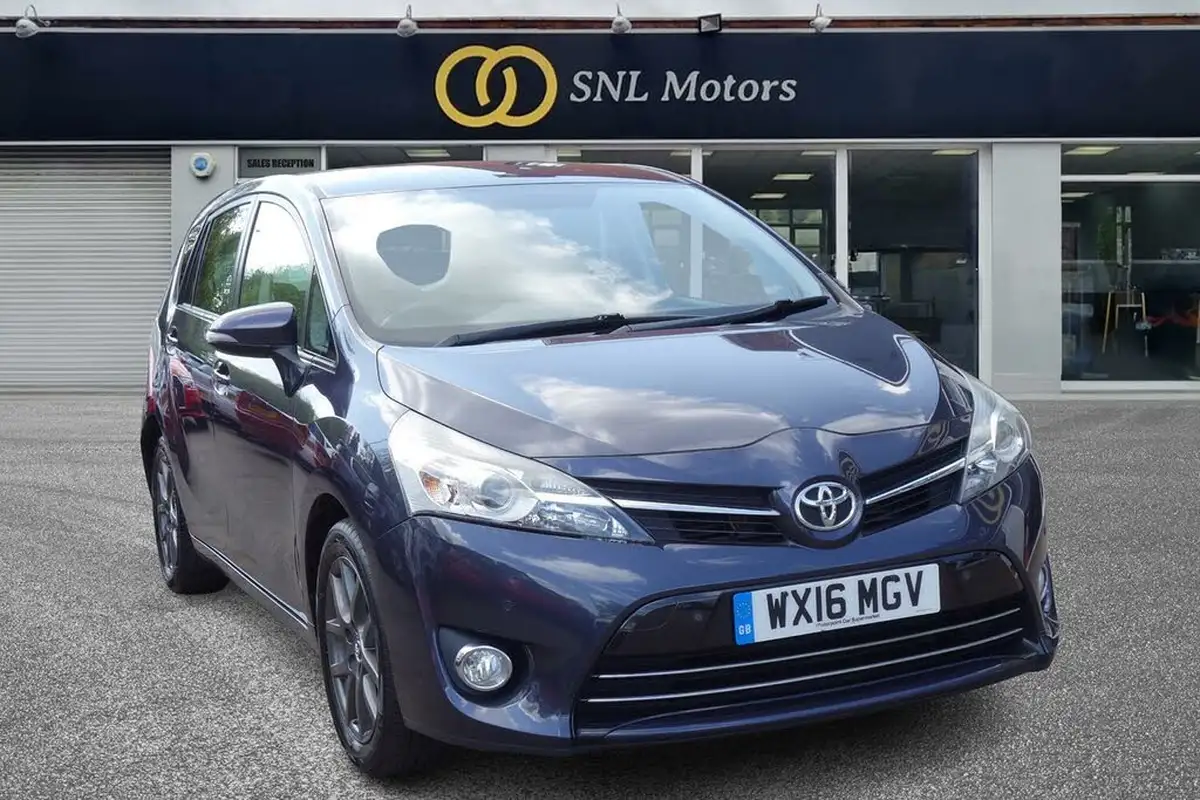 2016-toyota-verso-16d-d-4d-trend-big-1