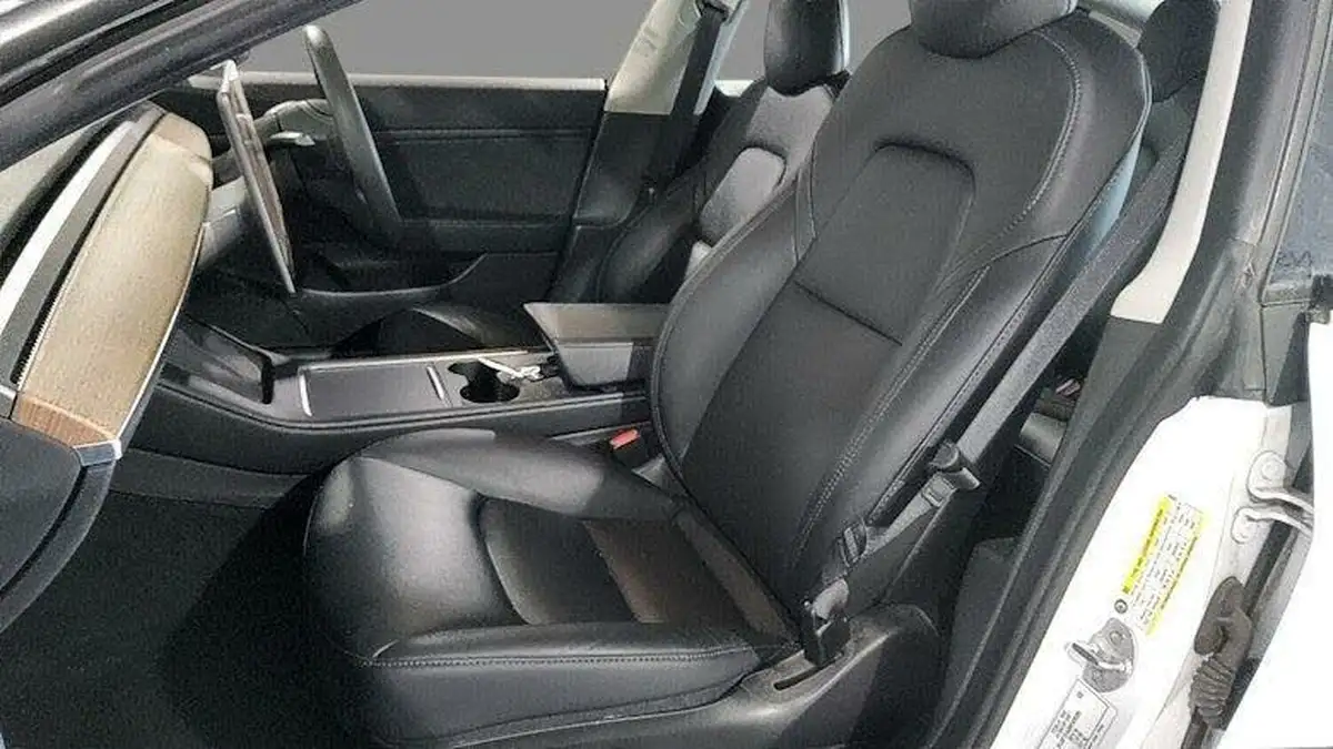 2021-tesla-model-3-e-standard-plus-big-4