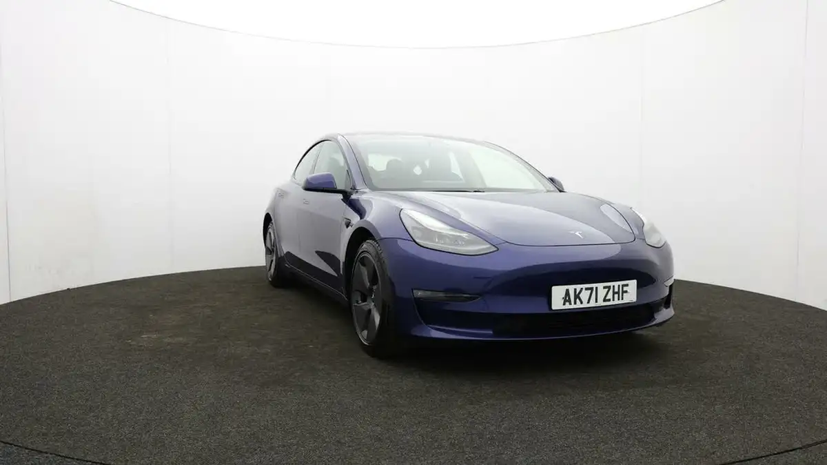2021-tesla-model-3-e-long-range-awd-big-51