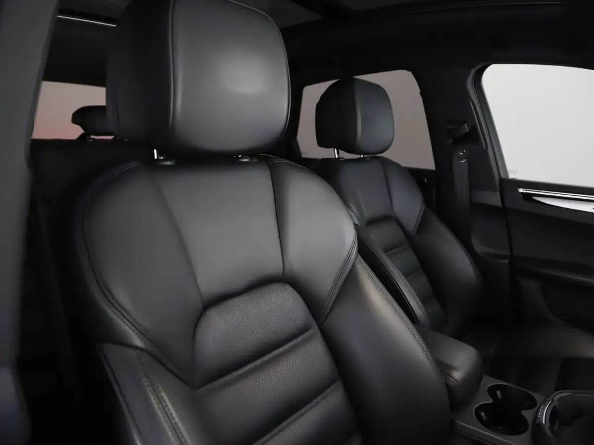 2022-porsche-macan-29-v6-s-big-17