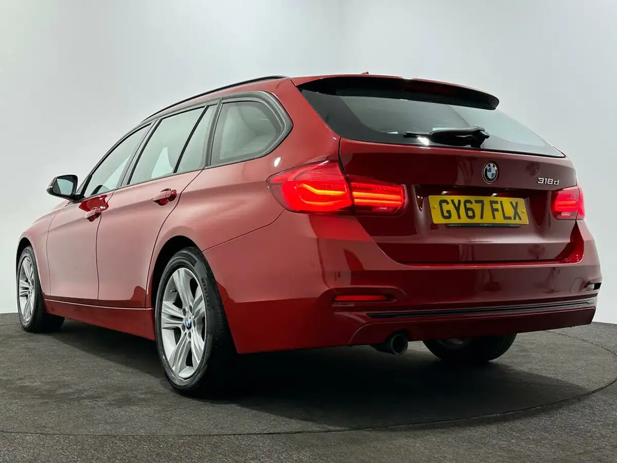 2017-bmw-3-series-20td-318d-sport-touring-5d-auto-big-47