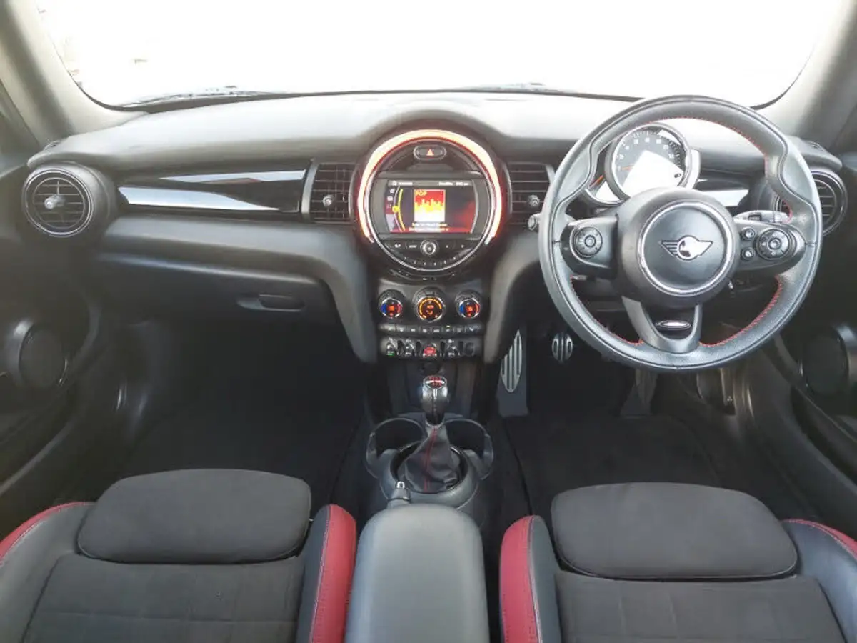 2019-mini-cooper-20-cooper-s-sport-189bhp-hatchback-3d-big-3