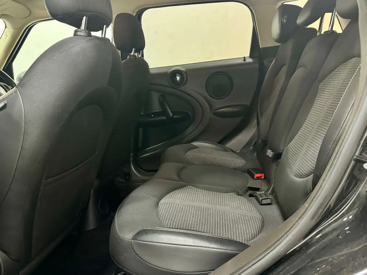 2012-mini-countryman-16-one-98bhp-big-23