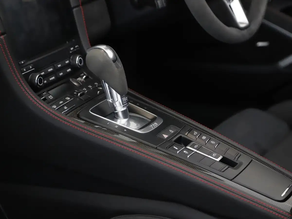2019-porsche-boxster-718-25-boxster-gts-365ps-pdk-big-36