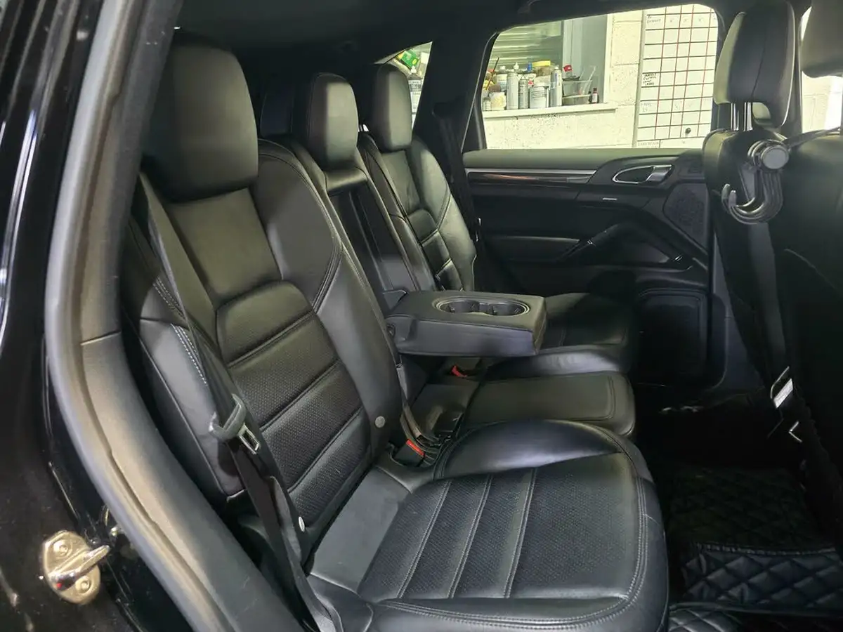 2015-porsche-cayenne-30-s-e-hybrid-big-20