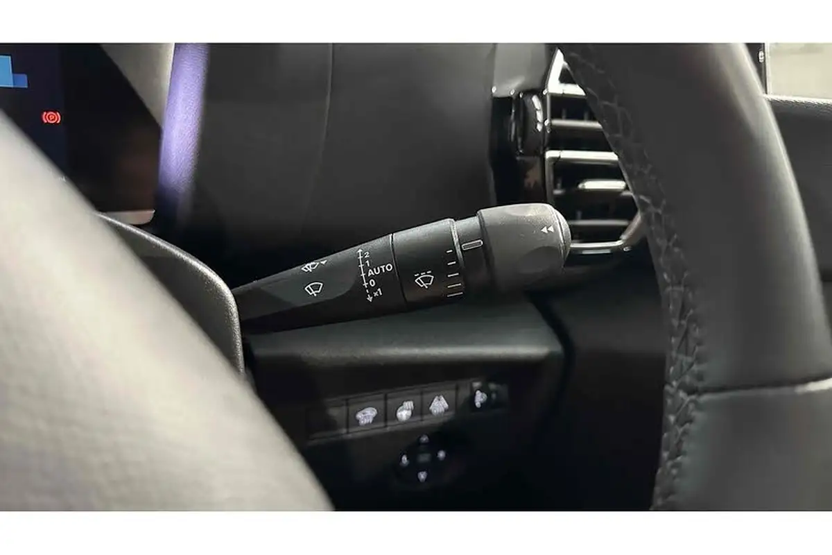 2022-citroen-c4-12-puretech-c-series-edition-big-38