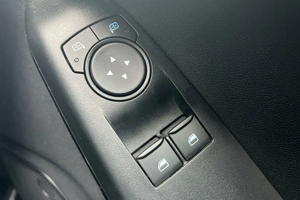 2022-ford-fiesta-10t-trend-100ps-5d-big-15