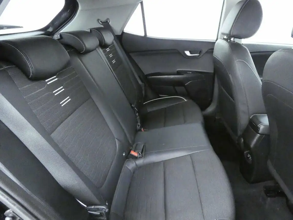 2021-kia-stonic-10-t-gdi-gt-line-big-20