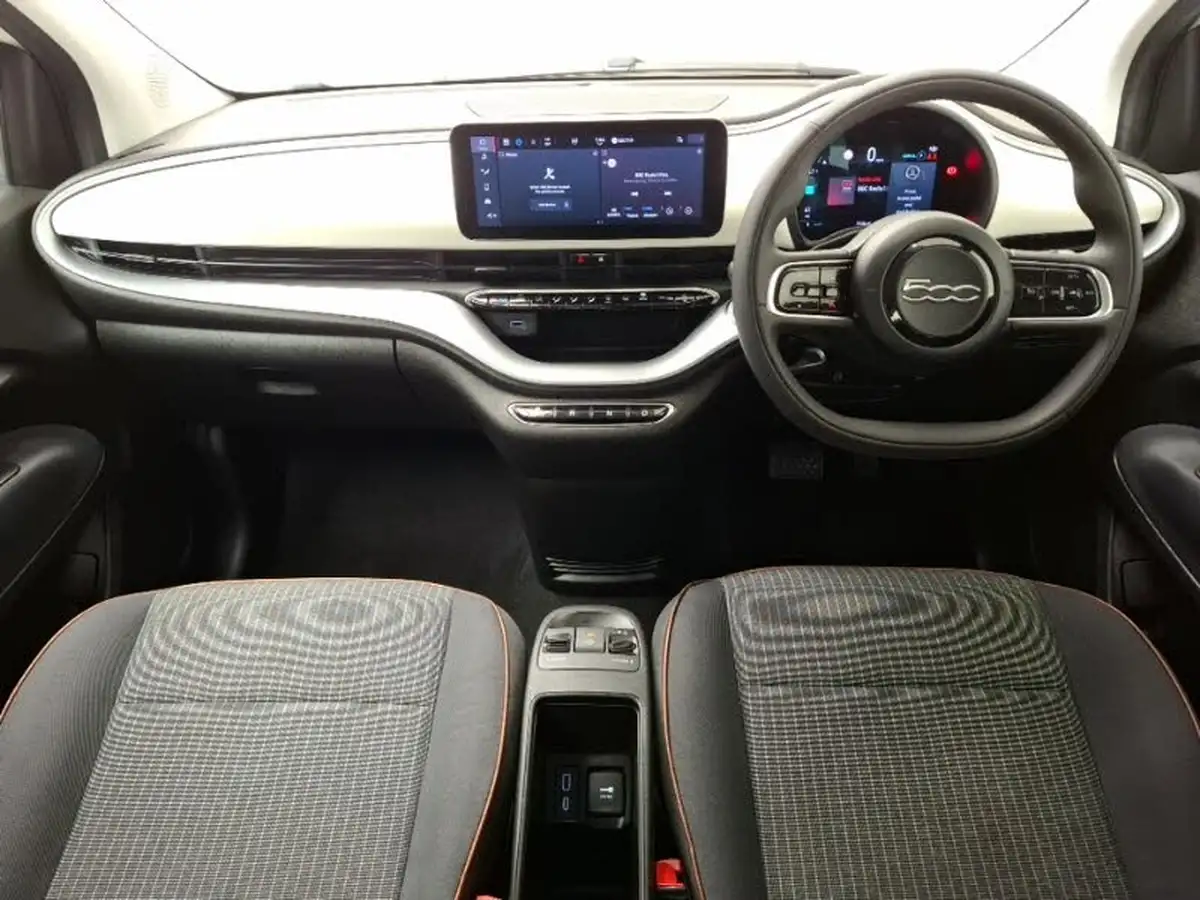 2022-fiat-500-e-icon-117bhp-big-2
