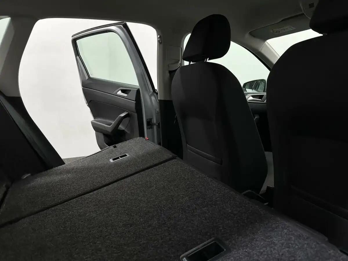 2018-volkswagen-polo-10-tsi-se-big-41