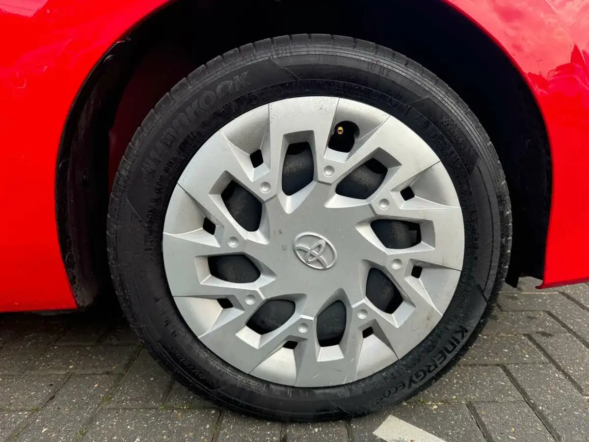 2020-toyota-aygo-10-vvt-i-x-play-big-21