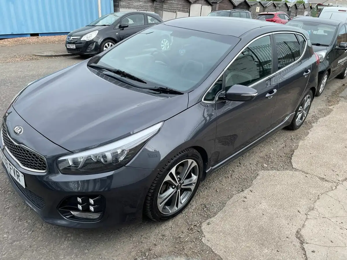 2018-kia-ceed-16crdi-gt-line-hatchback-1582cc-big-7